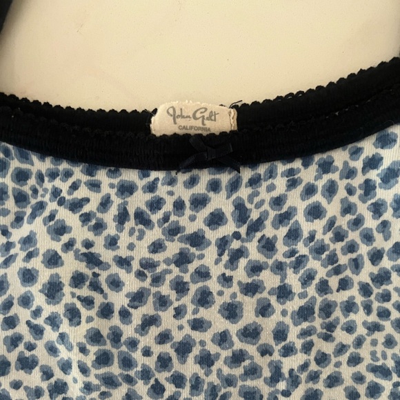 brandy melville tank top - Picture 2 of 3